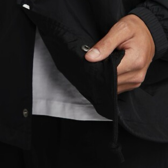 Nike Sportswear Men's Coaches Jacket Size Small, Black - Picture 5 of 14